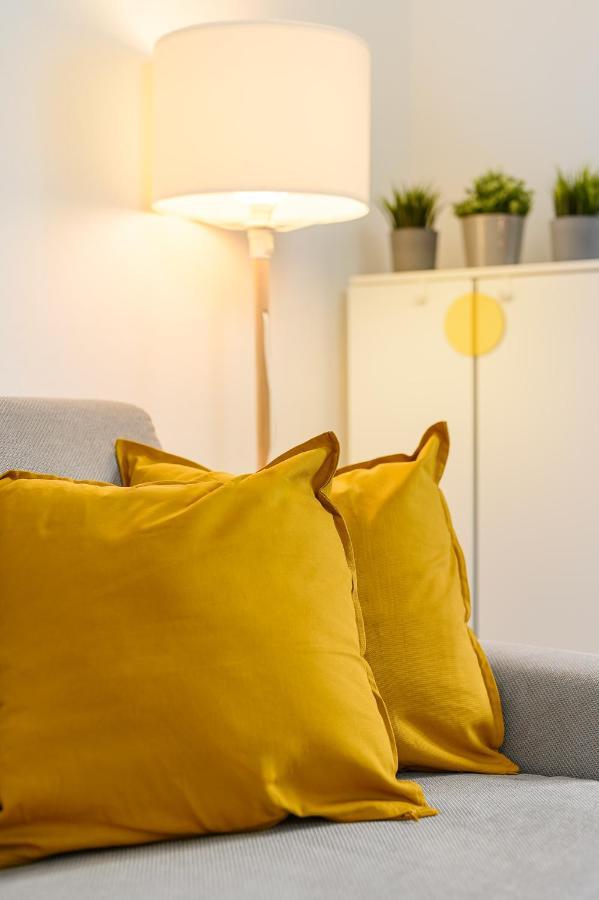 Apartment Insubria 8-3dx - Monolocale Cool