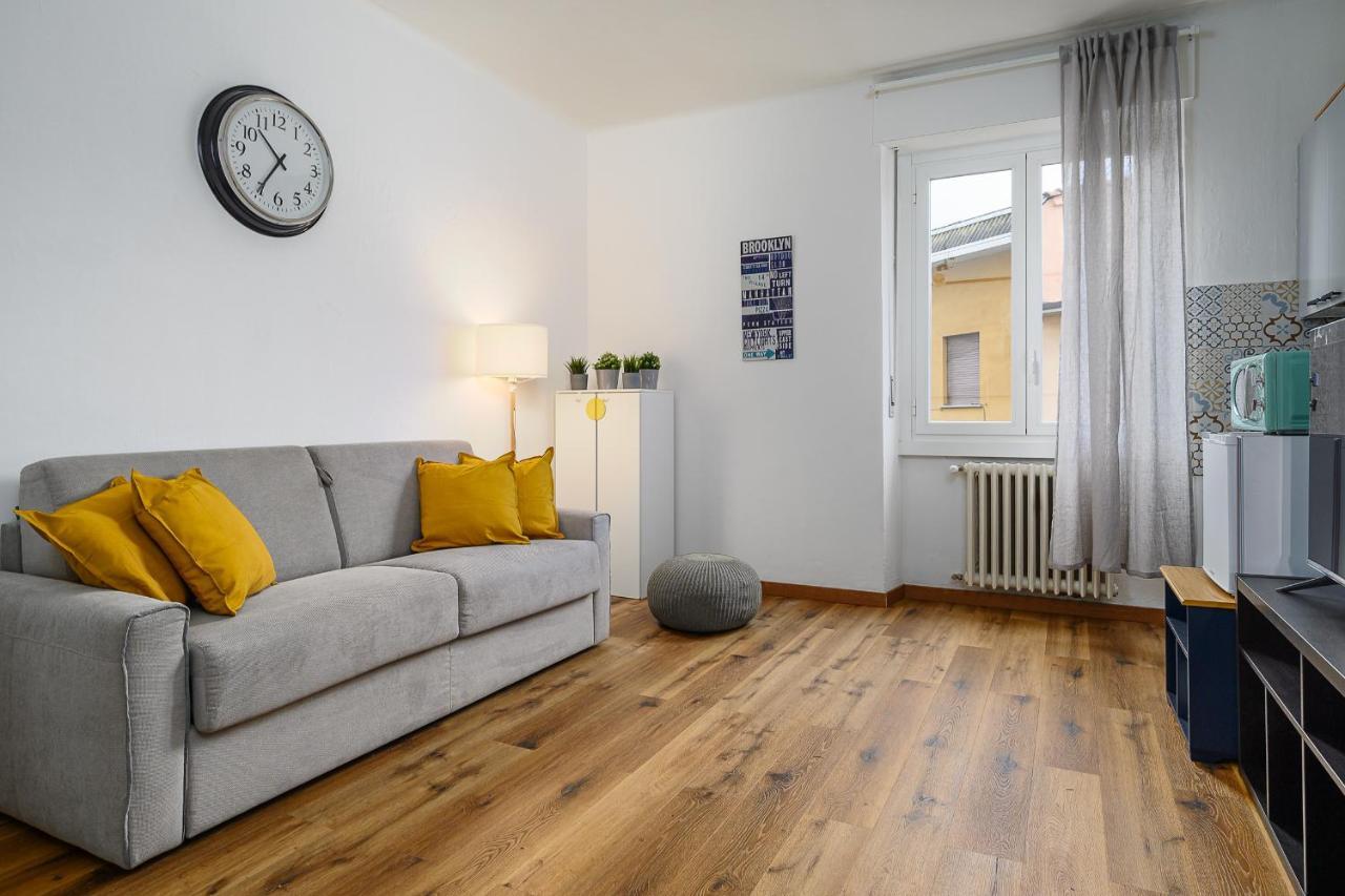 Insubria 8-3dx - Monolocale Cool Apartment Milan